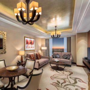 Deluxe King Suite - CrD - 2