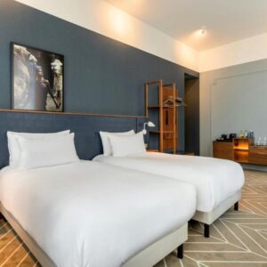 Emerald Twin Guest Room - SHA