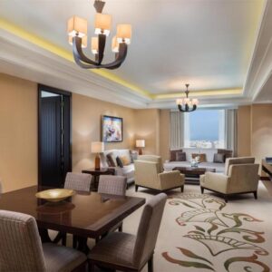 Executive King Suite-CrD-3
